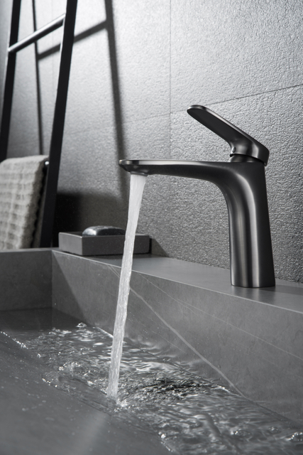 Grifo monomando para lavabo de lat&oacute;n con acabado cromado, grifos para ba&ntilde;o, grifos para ba&ntilde;o montados en cubierta